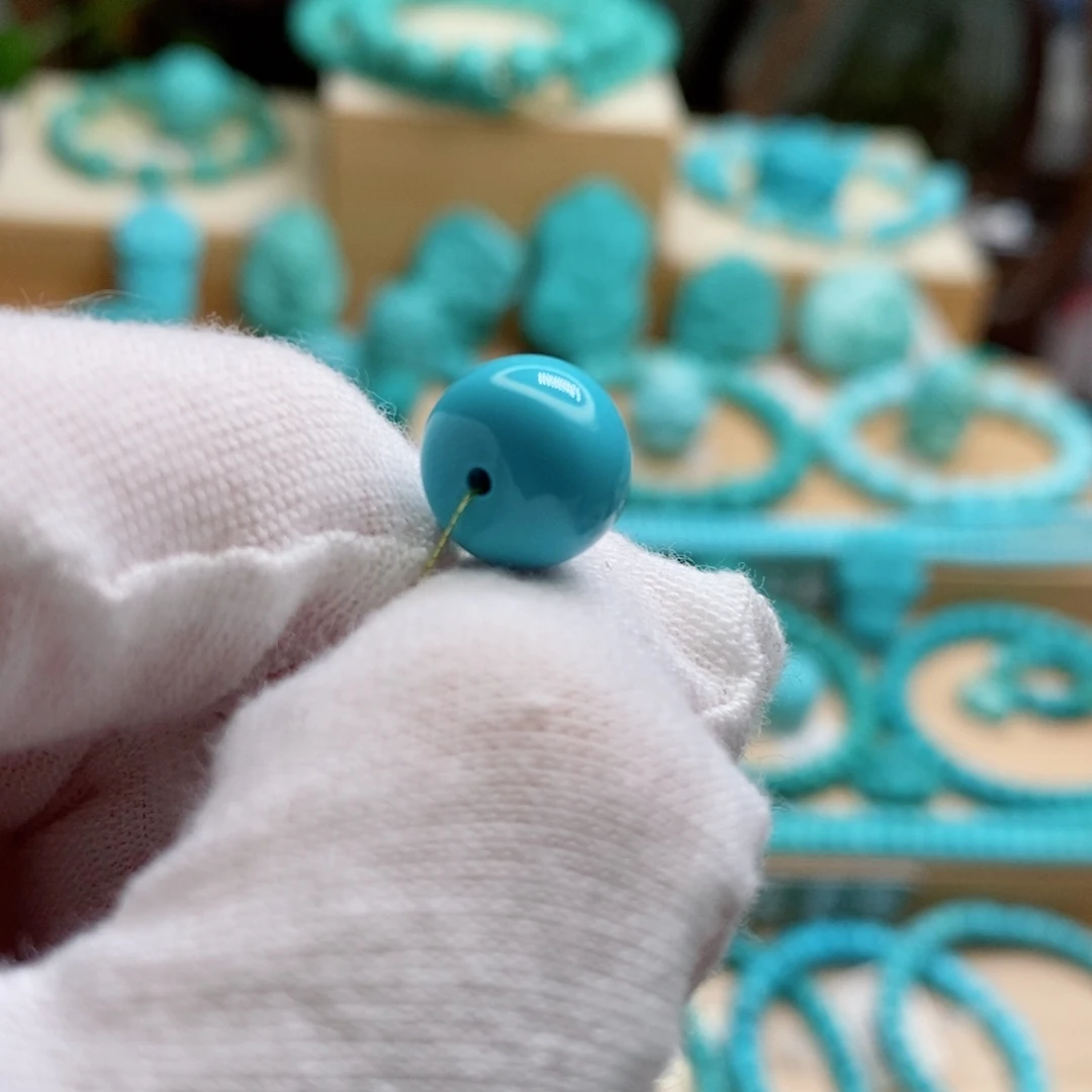 绿松石未镶嵌原矿高瓷无油无科技