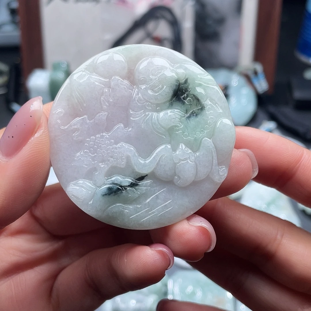 翡翠未镶嵌颈饰翡翠