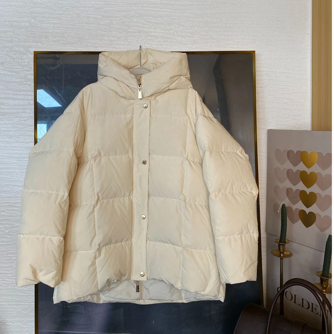 设计感简约泡芙款中长款连帽外套