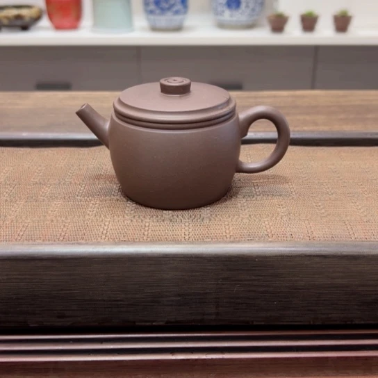 紫砂茶壶本地老紫泥半手工花泥(200 cc)