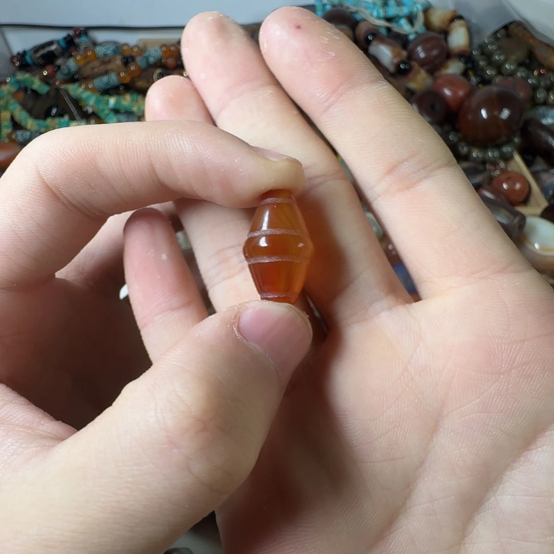 玛瑙/玉髓未镶嵌纯天然玛瑙珠子