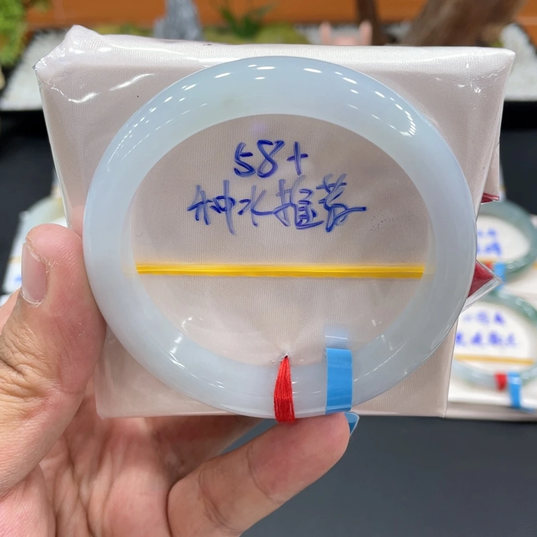 未镶嵌手镯翡翠缅甸翡翠