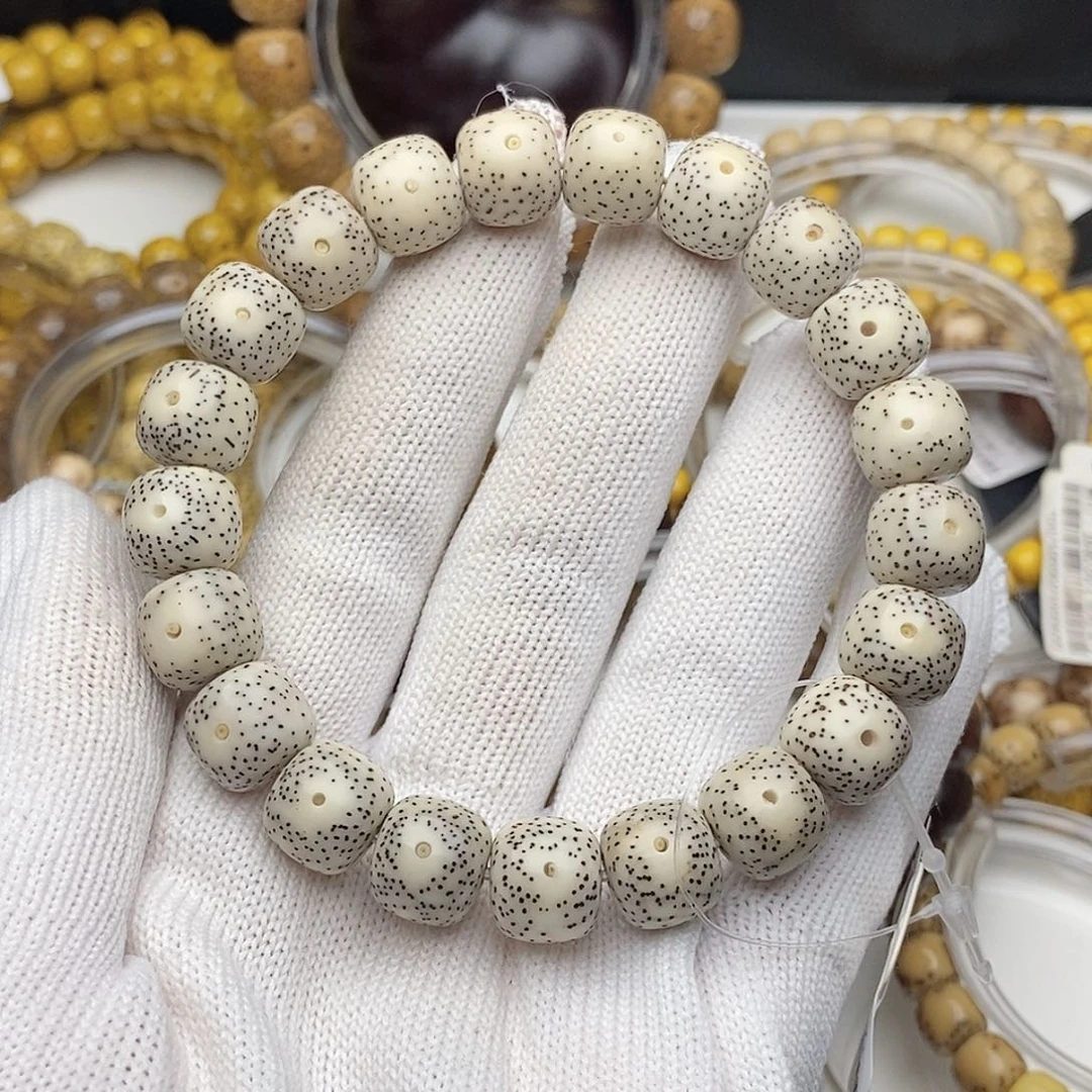 手串星月菩提11/10古瓷白同枝果