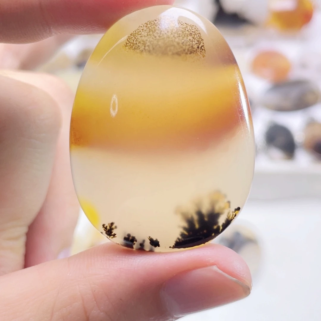 合金颈饰玛瑙/玉髓