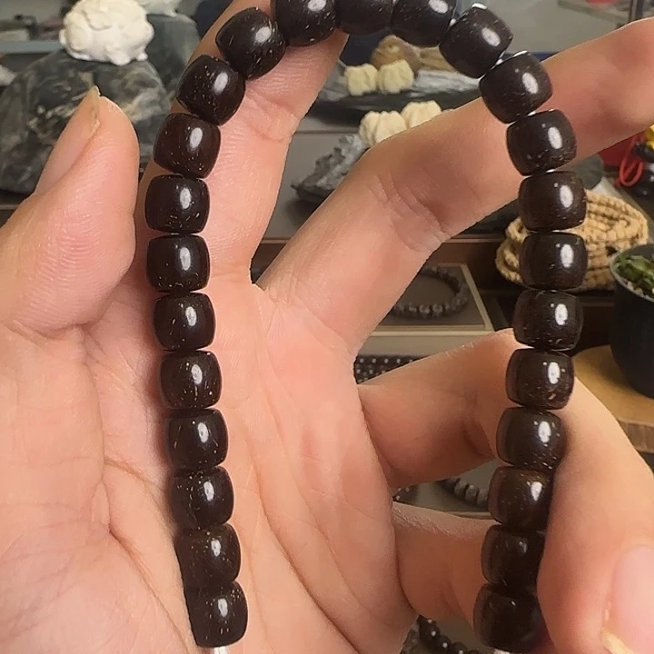 椰蒂吊坠98精挑直切单圈
