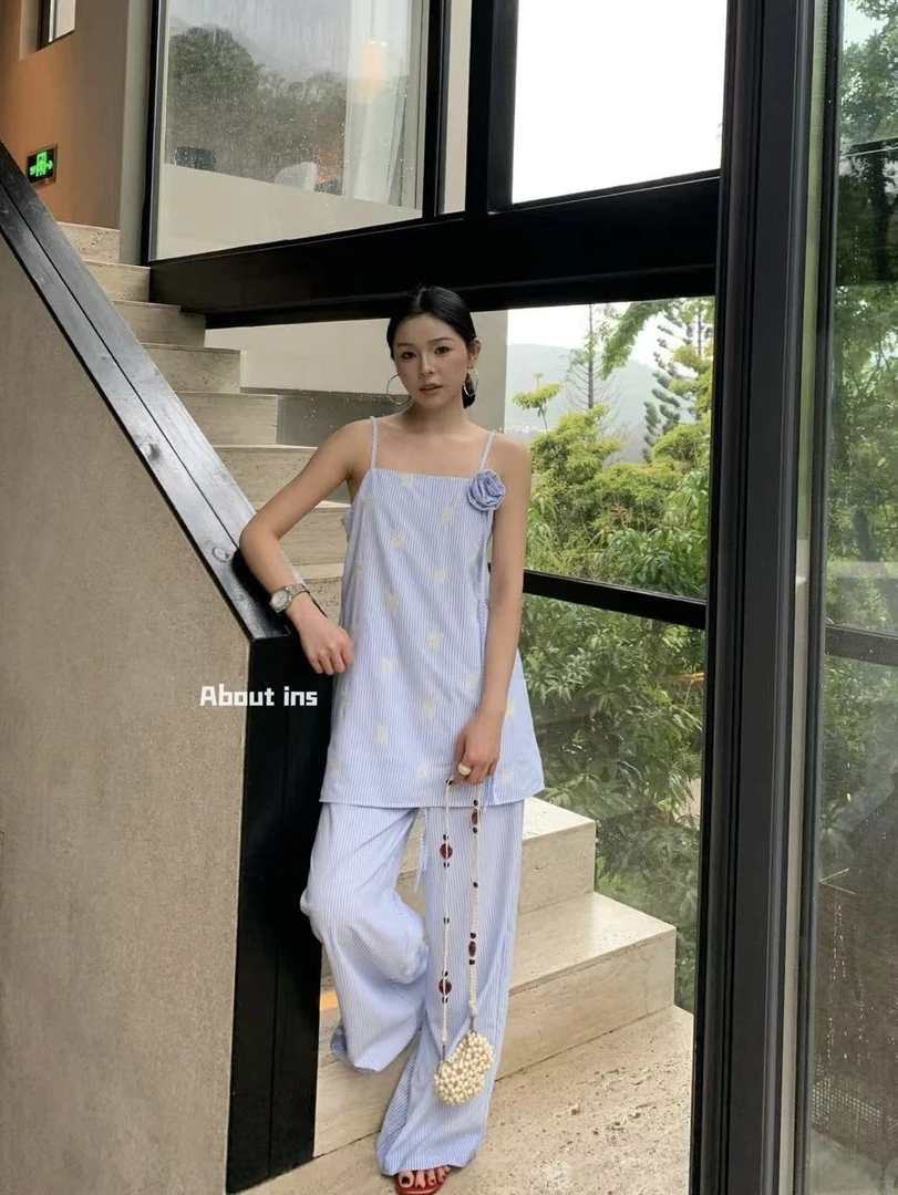 ABOUT·INS福秒（9abTZ052#)配花朵 刺绣条纹吊带+休闲裤套装9-613