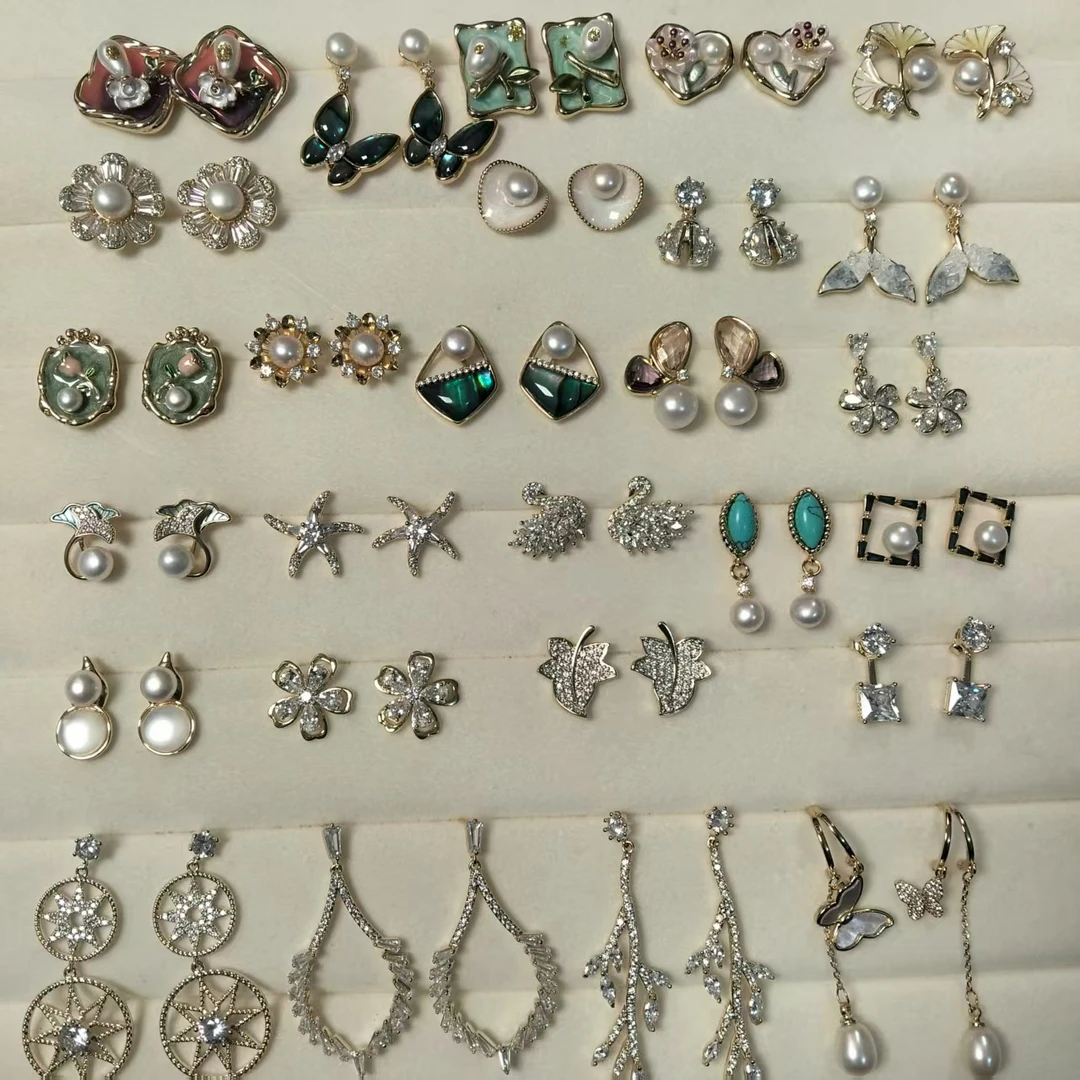 素款时尚轻奢气质淡水珍珠精致耳环