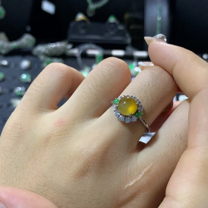 银S925镶嵌翡翠耳饰