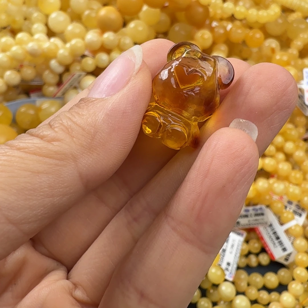 琥珀未镶嵌珠宝奇石