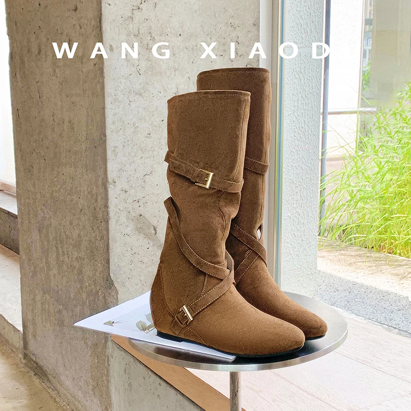 【王小毒】跨界●4cm内增高拳击靴女长筒绒面平底复古皱褶瘦瘦靴