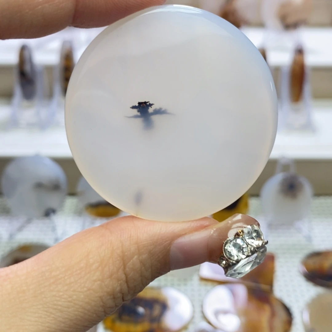 玛瑙/玉髓未镶嵌吊坠(不含链)