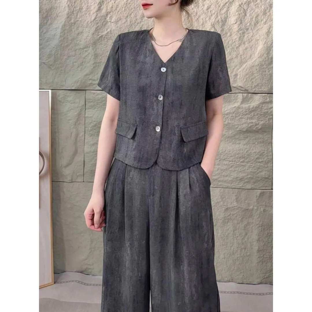 时尚套装女2025新款夏薄款休闲韩版气质V领短袖高腰阔腿裤两件套