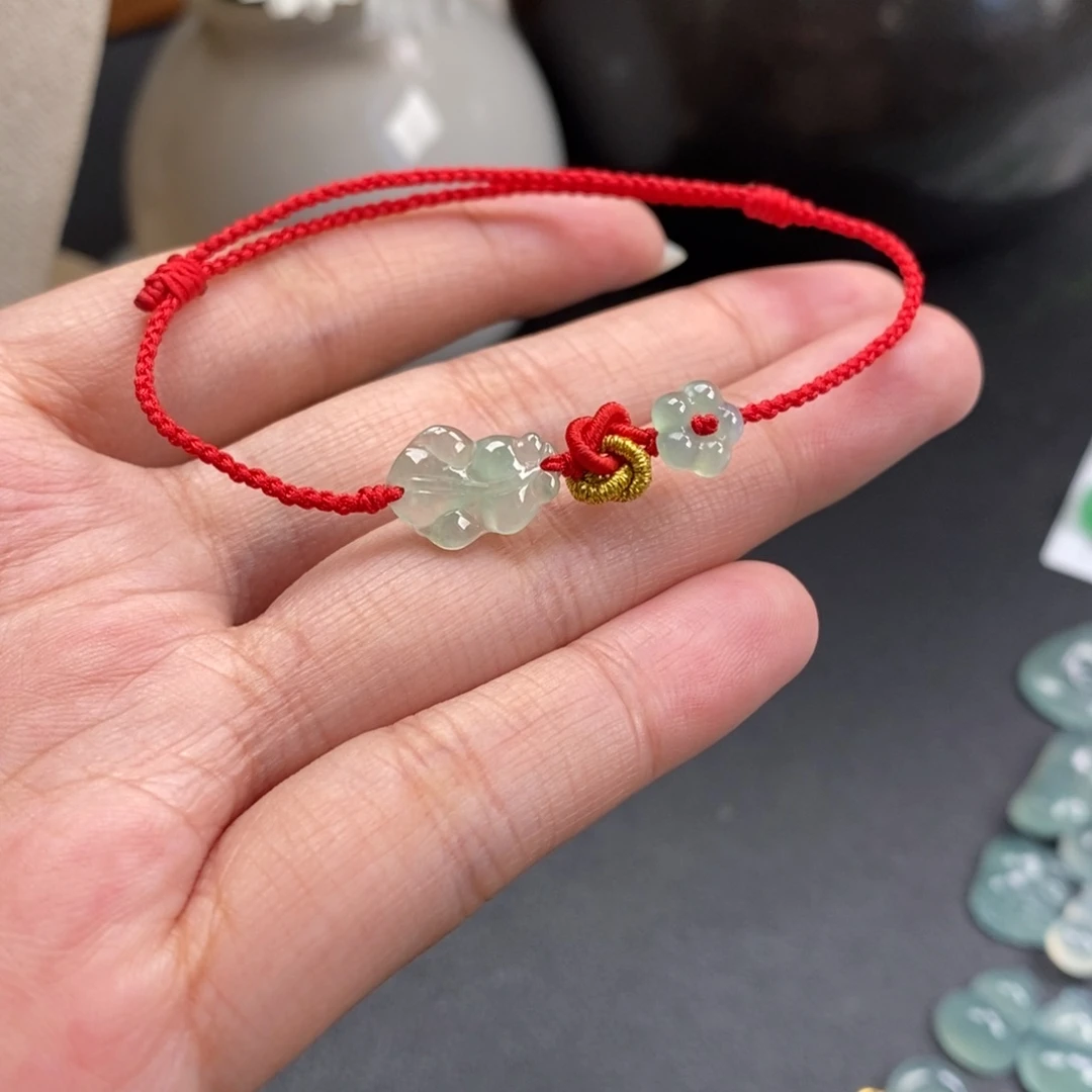 翡翠散珠小鱼花花手绳