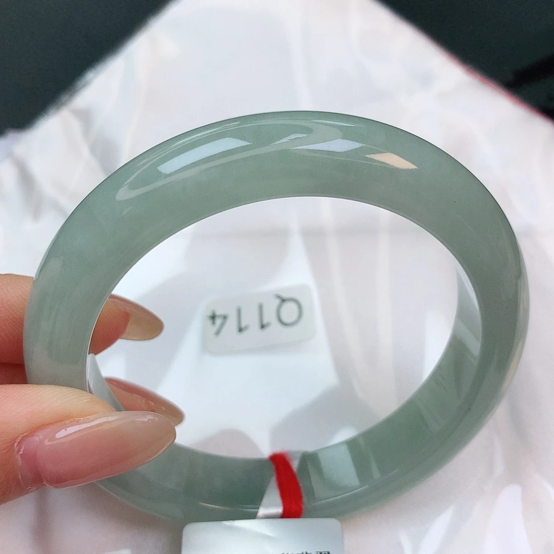 翡翠手镯未镶嵌缅甸天然a货翡翠