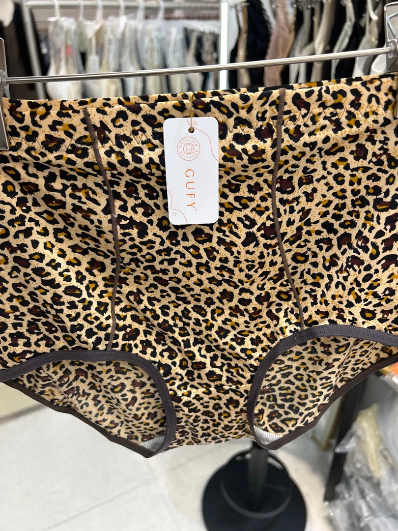 直播间豹纹美背 豹纹内裤 美背内衣点这里