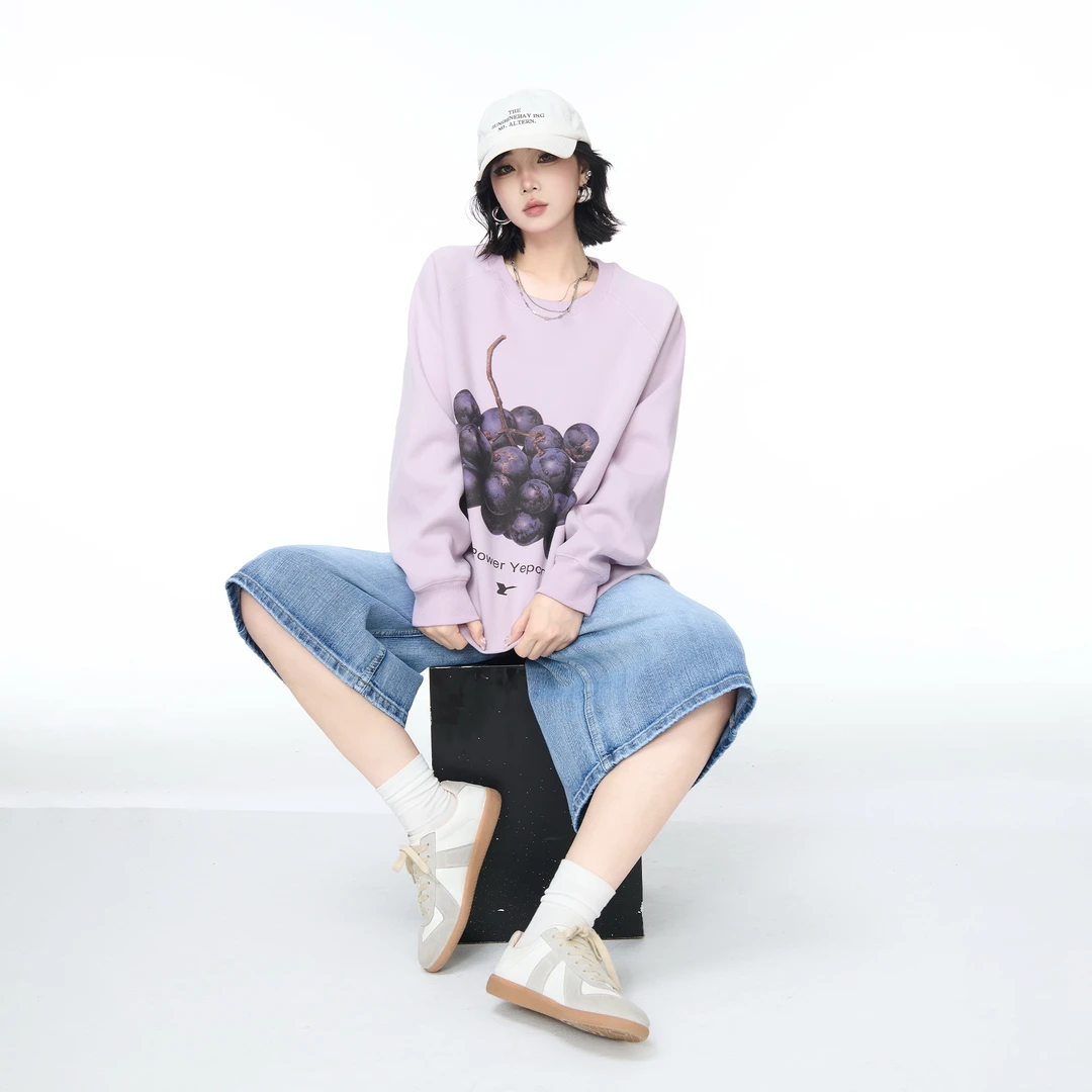 YEP春秋新款浅紫色葡萄印花圆领卫衣女宽松外套美式街头套头上衣