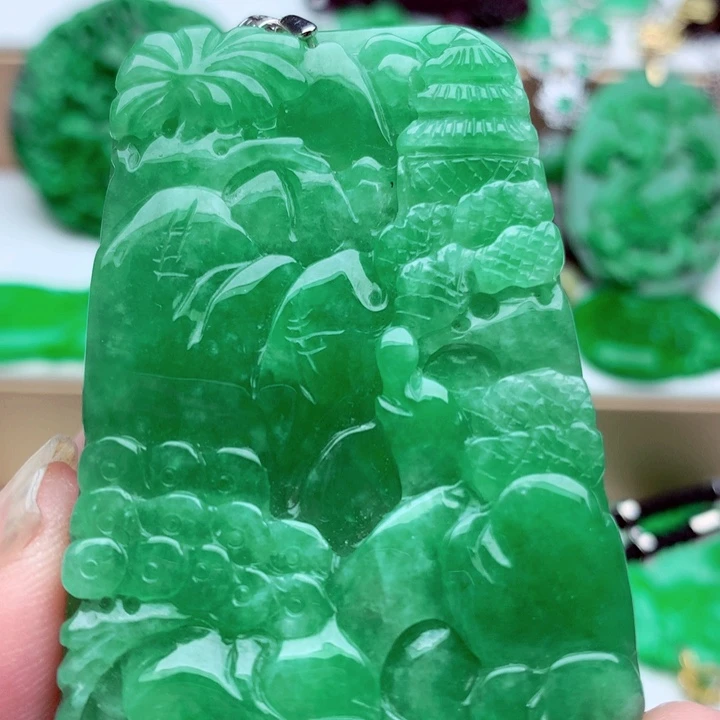 翡翠未镶嵌吊坠(不含链)