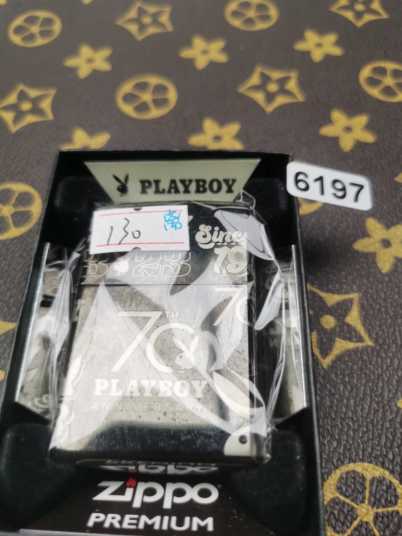 Zippo打火机回血23C花花公子-6197