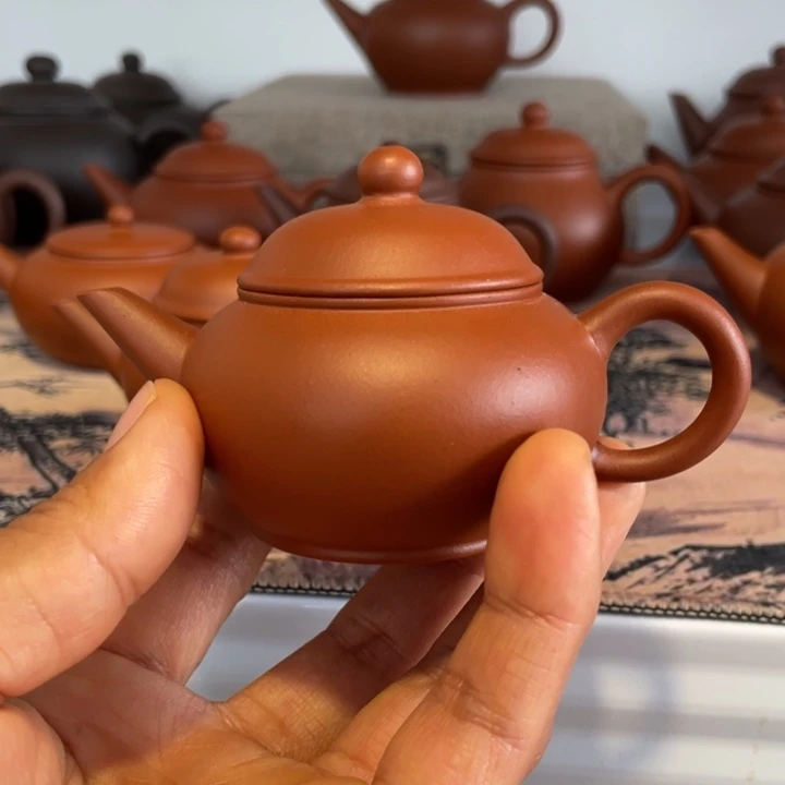 用***8茶壶紫砂盔帽有微瑕