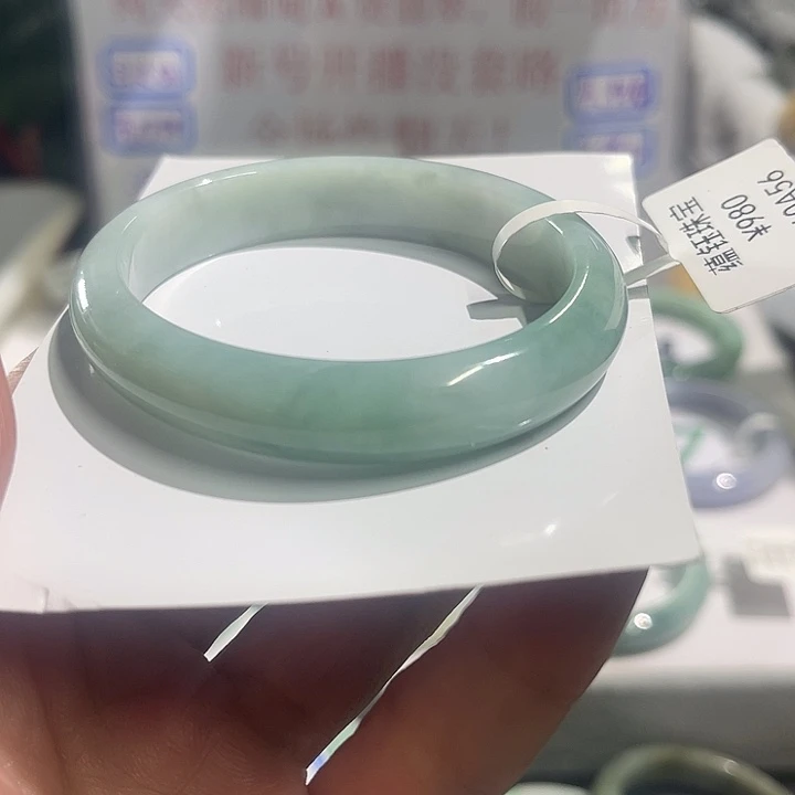翡翠未镶嵌手镯纯天然缅甸翡翠手镯