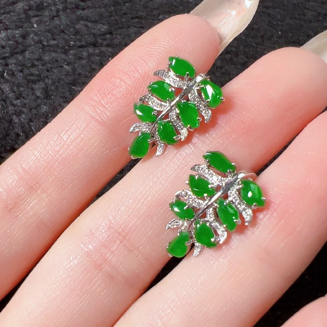 翡翠18K金镶嵌耳饰签收后24小时鉴赏期，过时不退