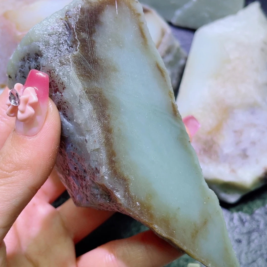 和田玉未镶嵌珠宝半成品