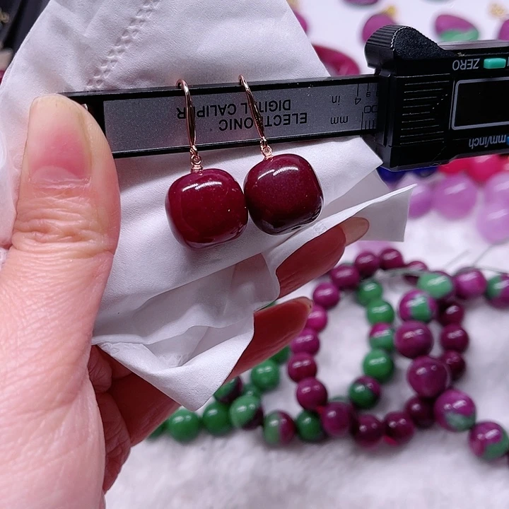 红宝石耳钩银S925镶嵌