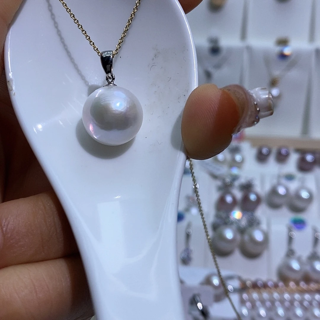 银S925镶嵌淡水珍珠吊坠赠合金链条14M