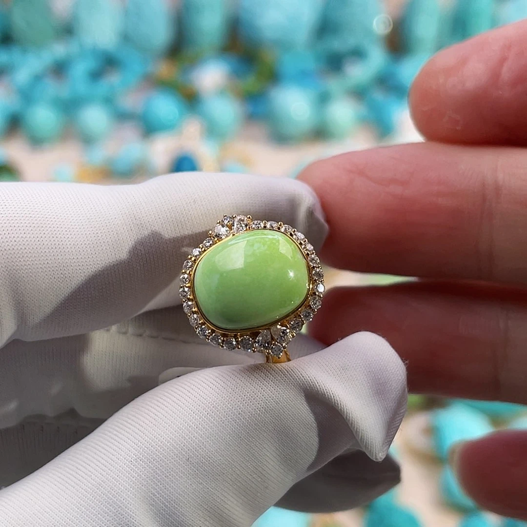 绿松石珠宝奇石18K金镶嵌