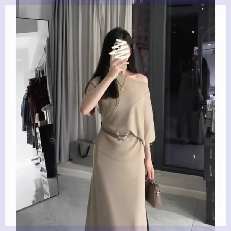 2025春季新款法式高级感修身百搭露肩上衣气质高腰显瘦包臀半身裙