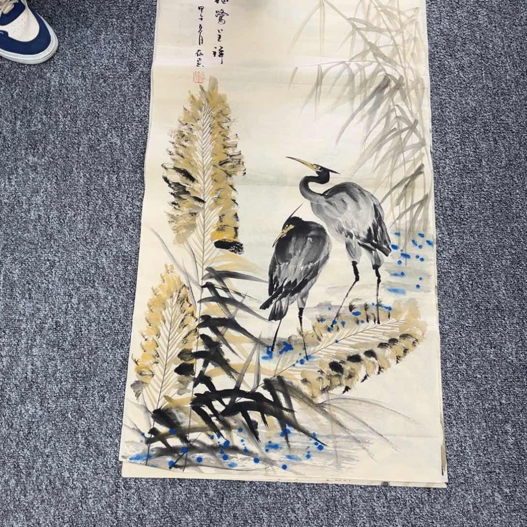 国画卖字画的小男孩