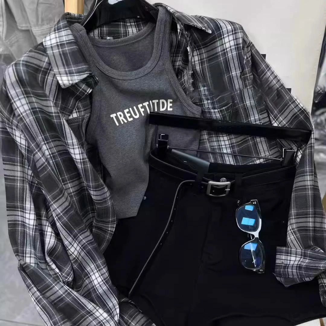 韩国东大门25秋季韩版复古宽松格纹长袖衬衣自带胸垫背心两件套女