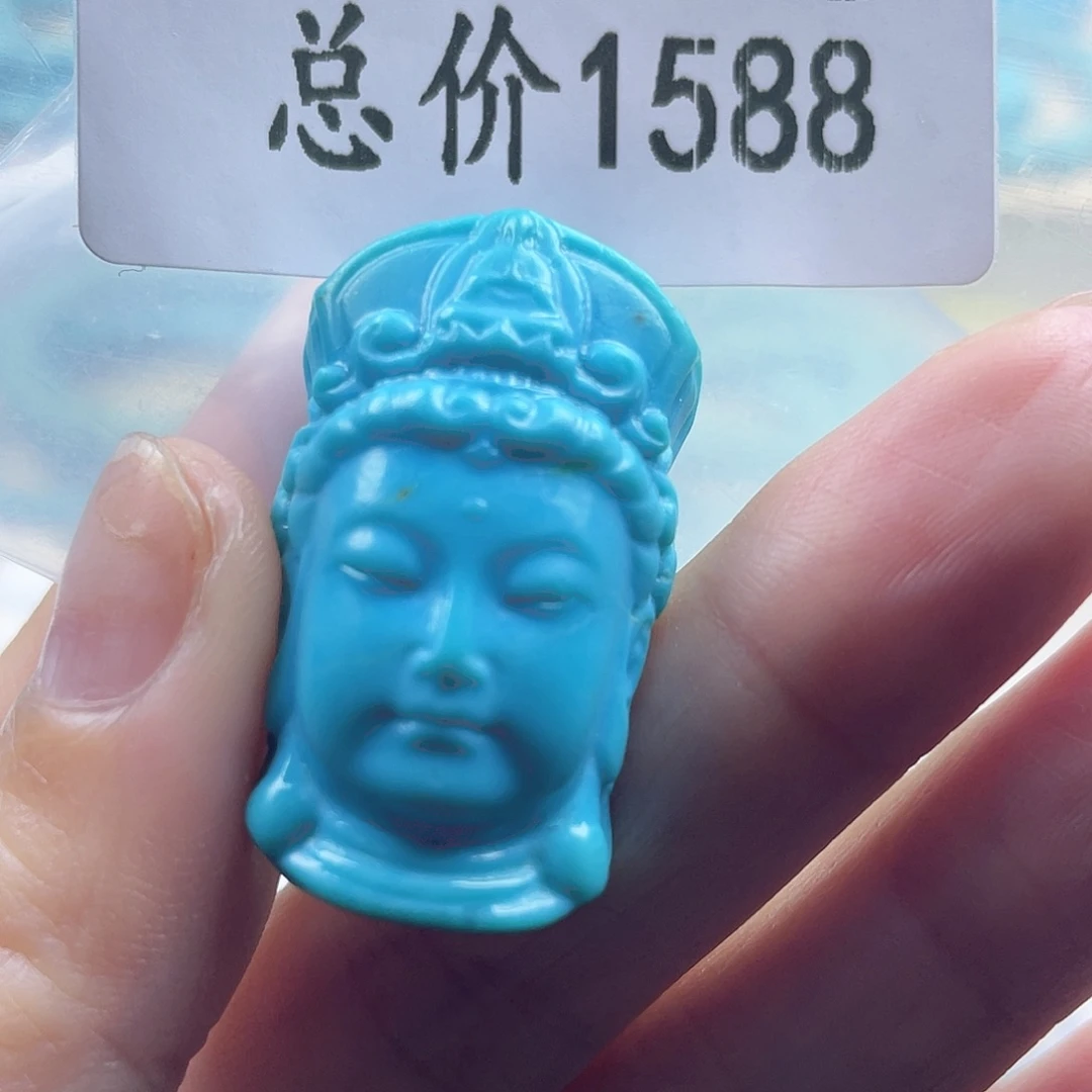 绿松石未镶嵌天然原矿绿松石雕刻件