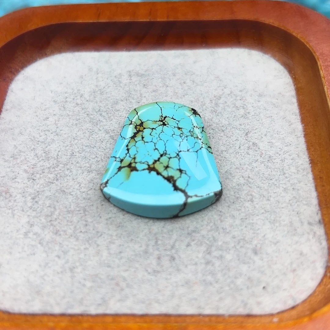 绿松石未镶嵌珠宝半成品