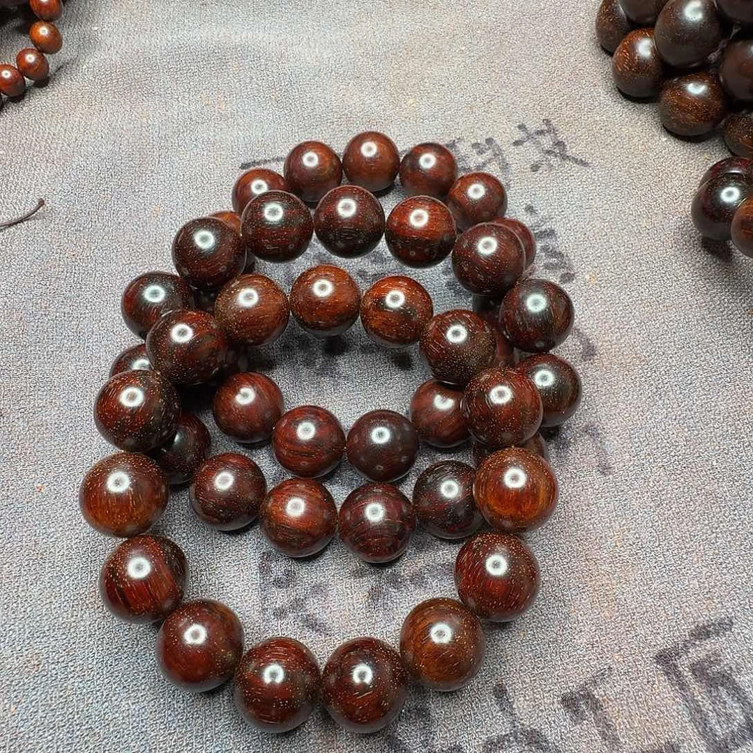 推***盏檀香紫檀（小叶紫檀）1.5/36印度小叶紫檀拆房老料黑飘红