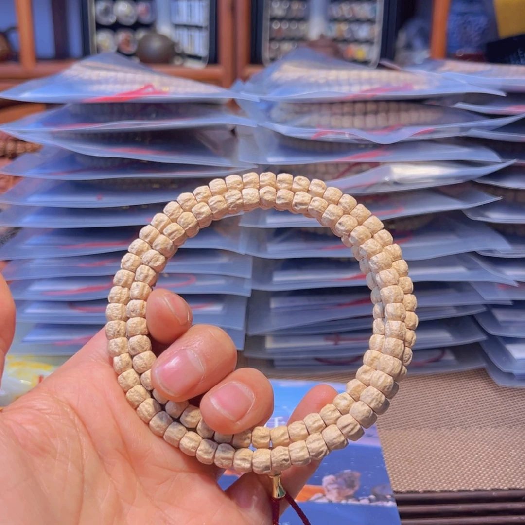 柏香籽/百香籽吊坠飞***✘