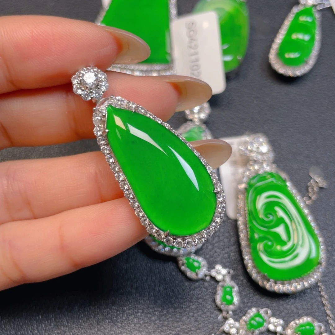 师***9翡翠银S925镶嵌挂件