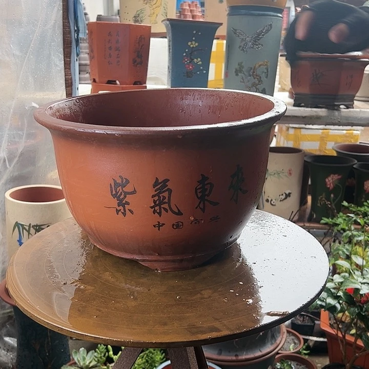 宜兴紫砂花盆35紫气东来