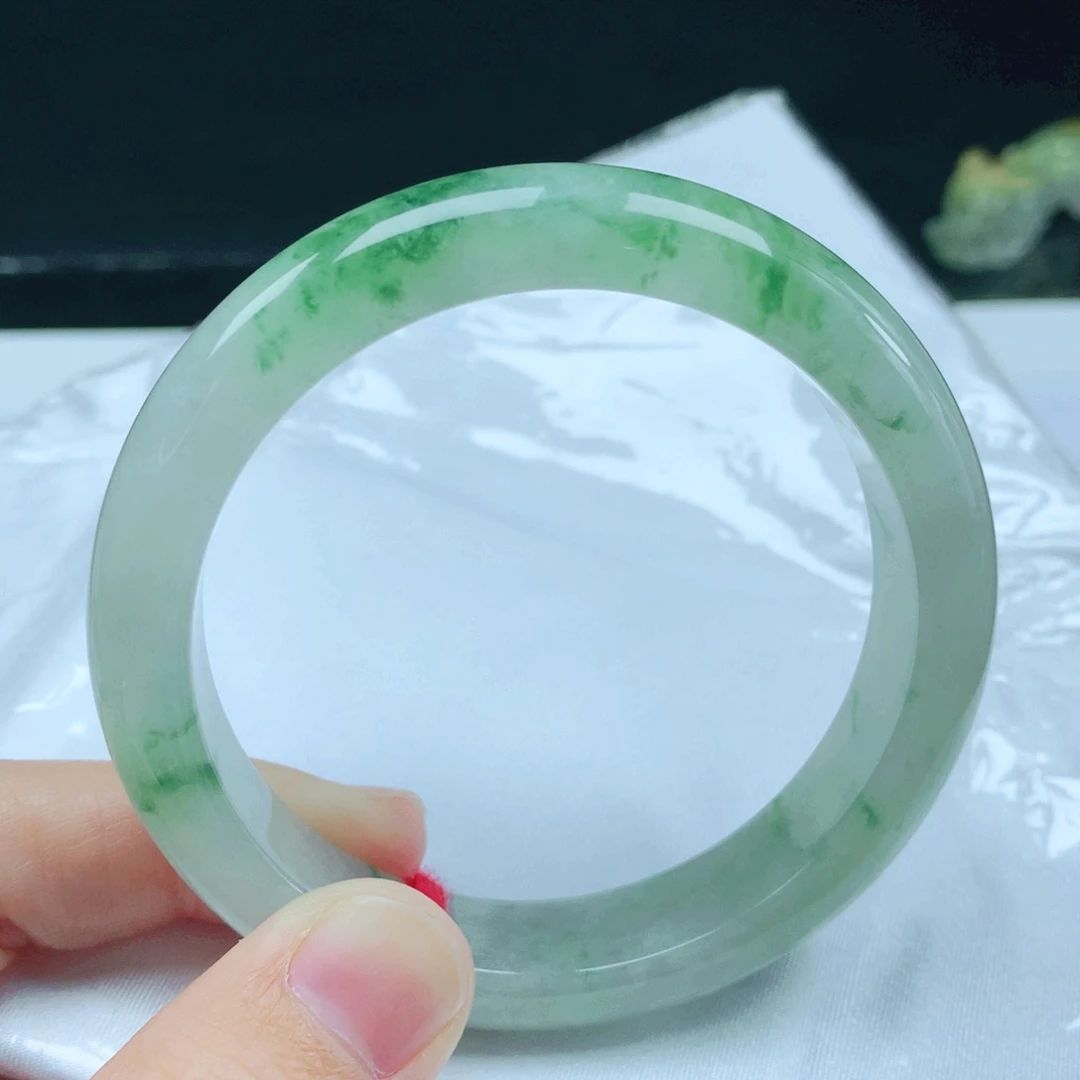 未镶嵌手镯翡翠56