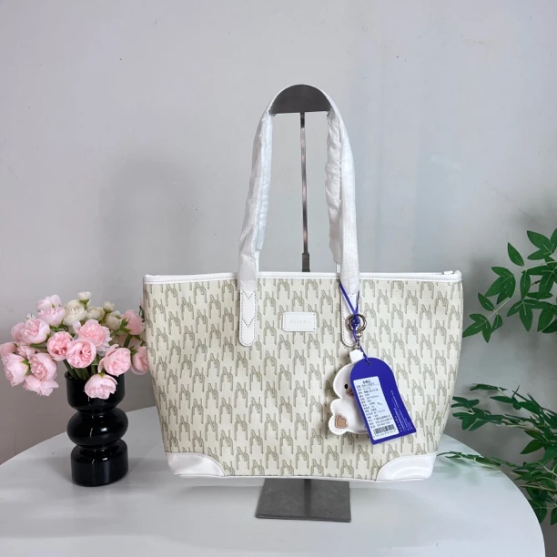 纽芝兰时尚百搭大容量单肩斜挎女士通勤托特包