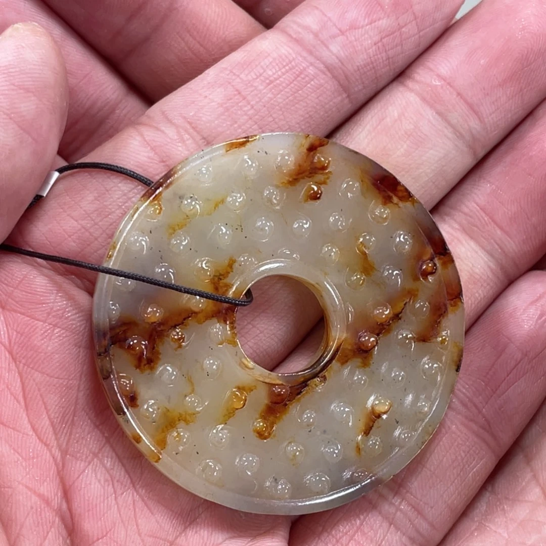 和田玉（糖玉）颈饰未镶嵌幸***人