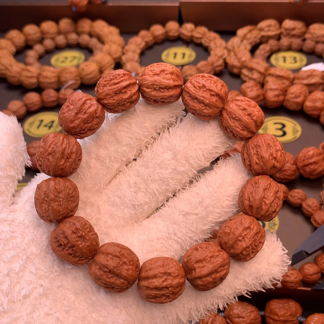 文玩核桃手串19尺寸