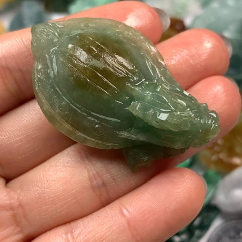 定制翡翠未镶嵌翡翠