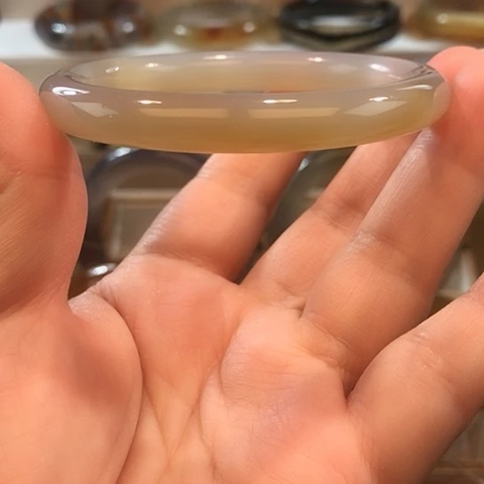 玛瑙/玉髓未镶嵌手镯（圆镯）3号