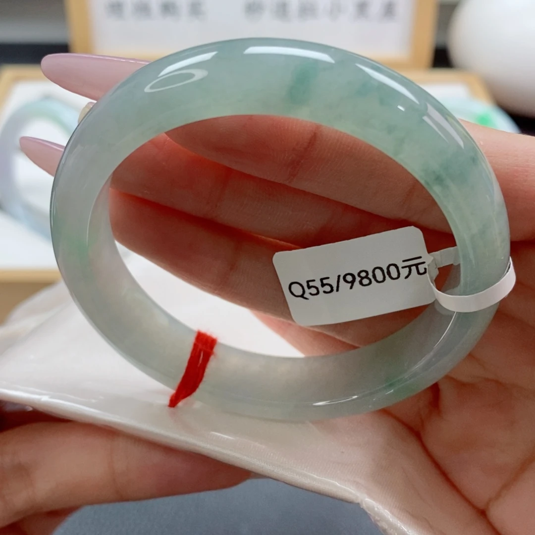 翡翠未镶嵌手镯天然A货翡翠手镯