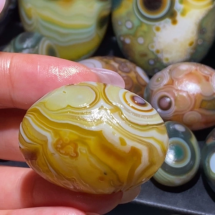 玛瑙/玉髓未镶嵌珠宝奇石91