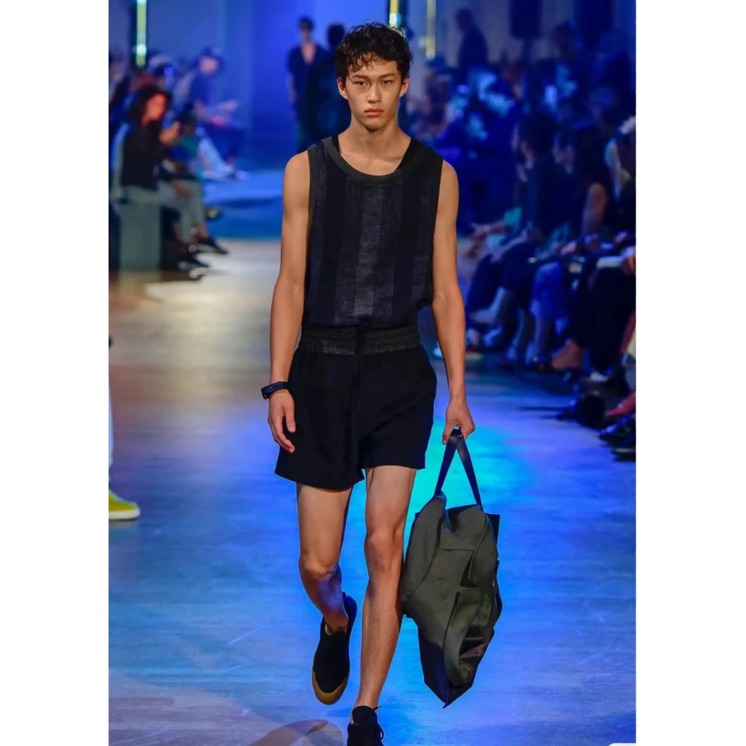 【嗨二店阿俊】1501# T恤男女同款运动时尚秋季宽松百搭