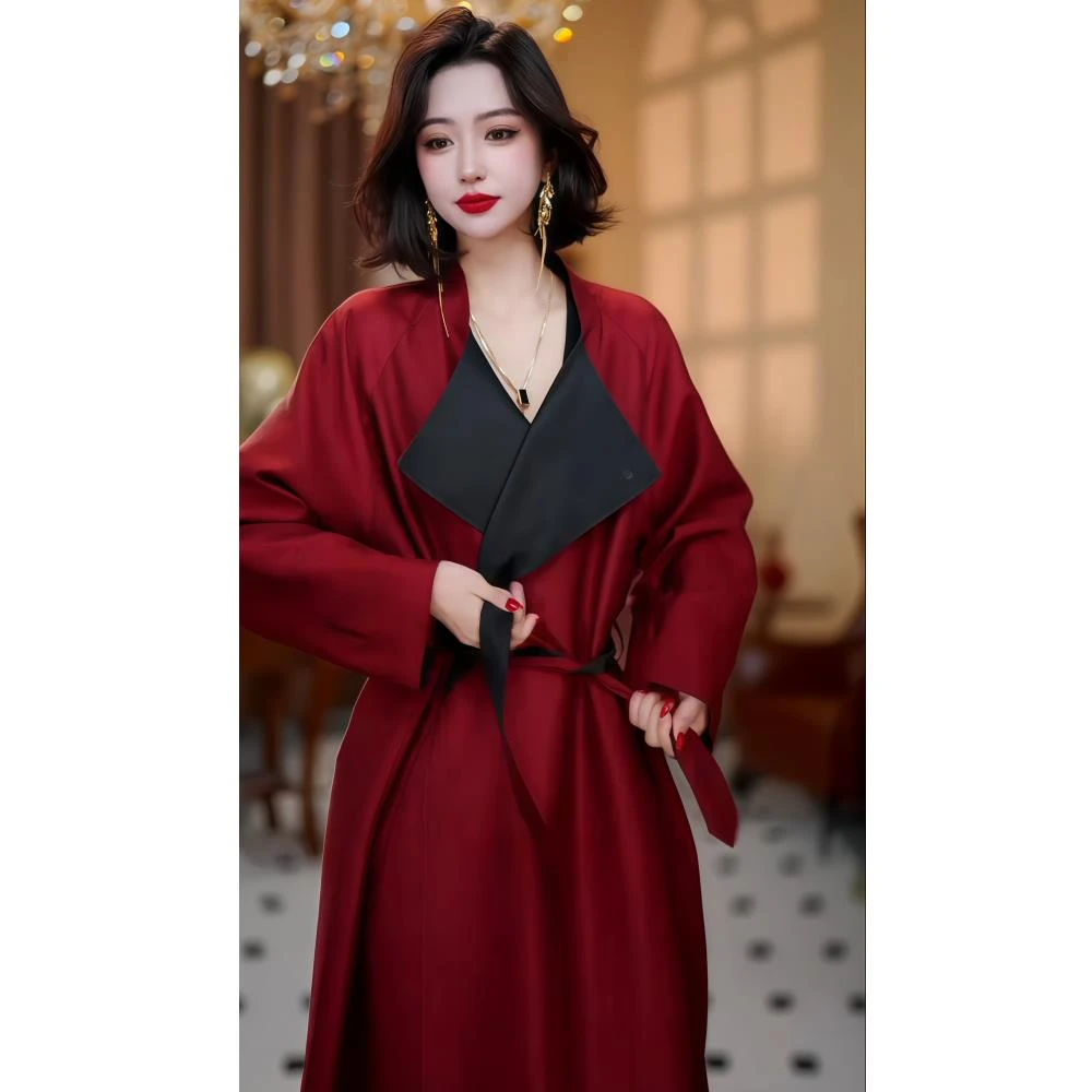 2025年秋季新款时尚设计感高级小众减龄女神范通女士宽松大码风衣