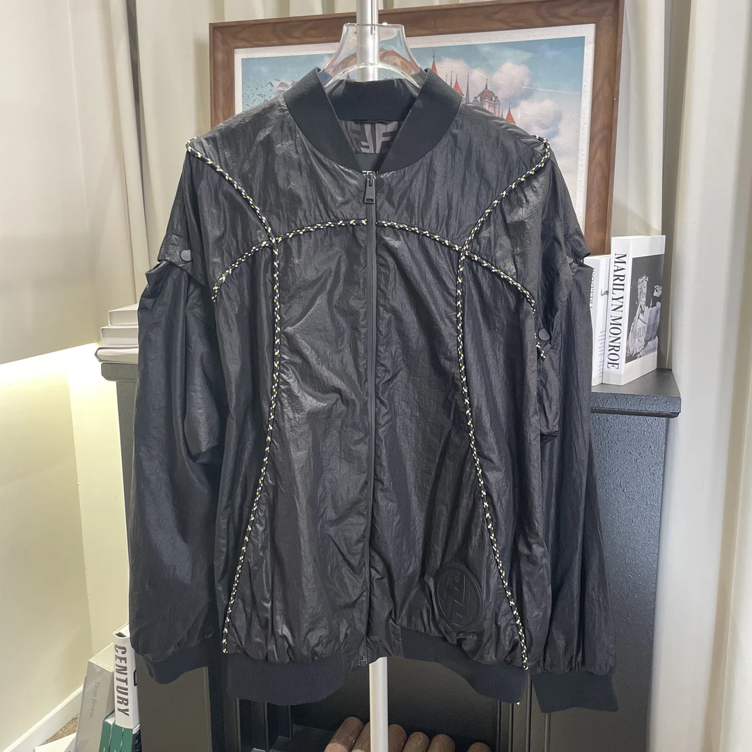 99新 FENDI/芬迪 S级 FE1014 休闲刺绣拉链外套48码 原价17500