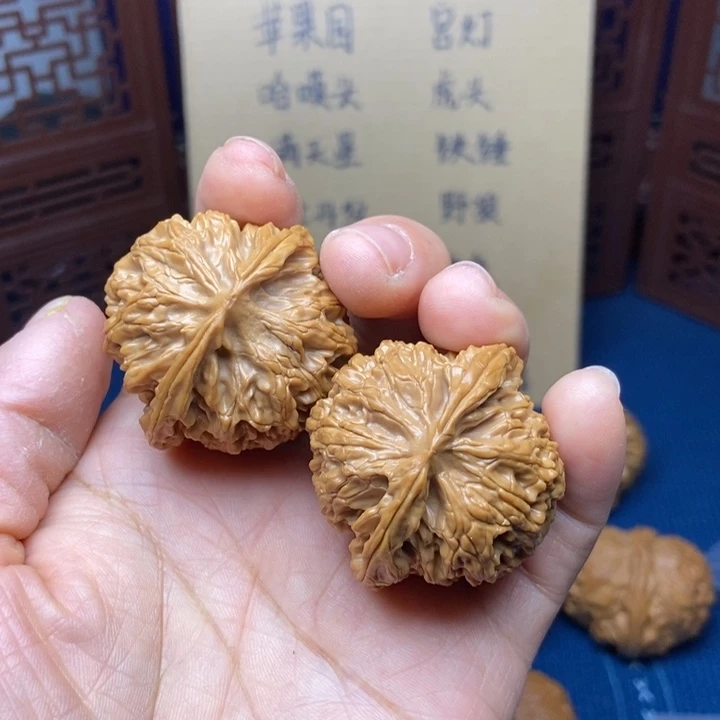 文玩核桃把件苹果园39